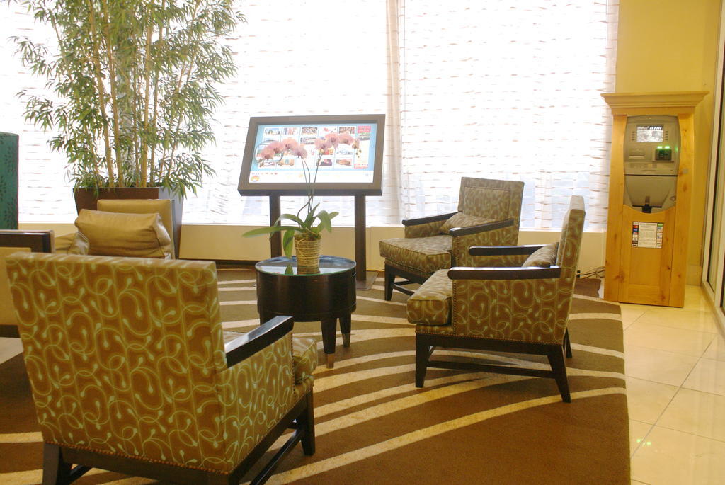 Embassy Suites Philadelphia - Center City Екстер'єр фото